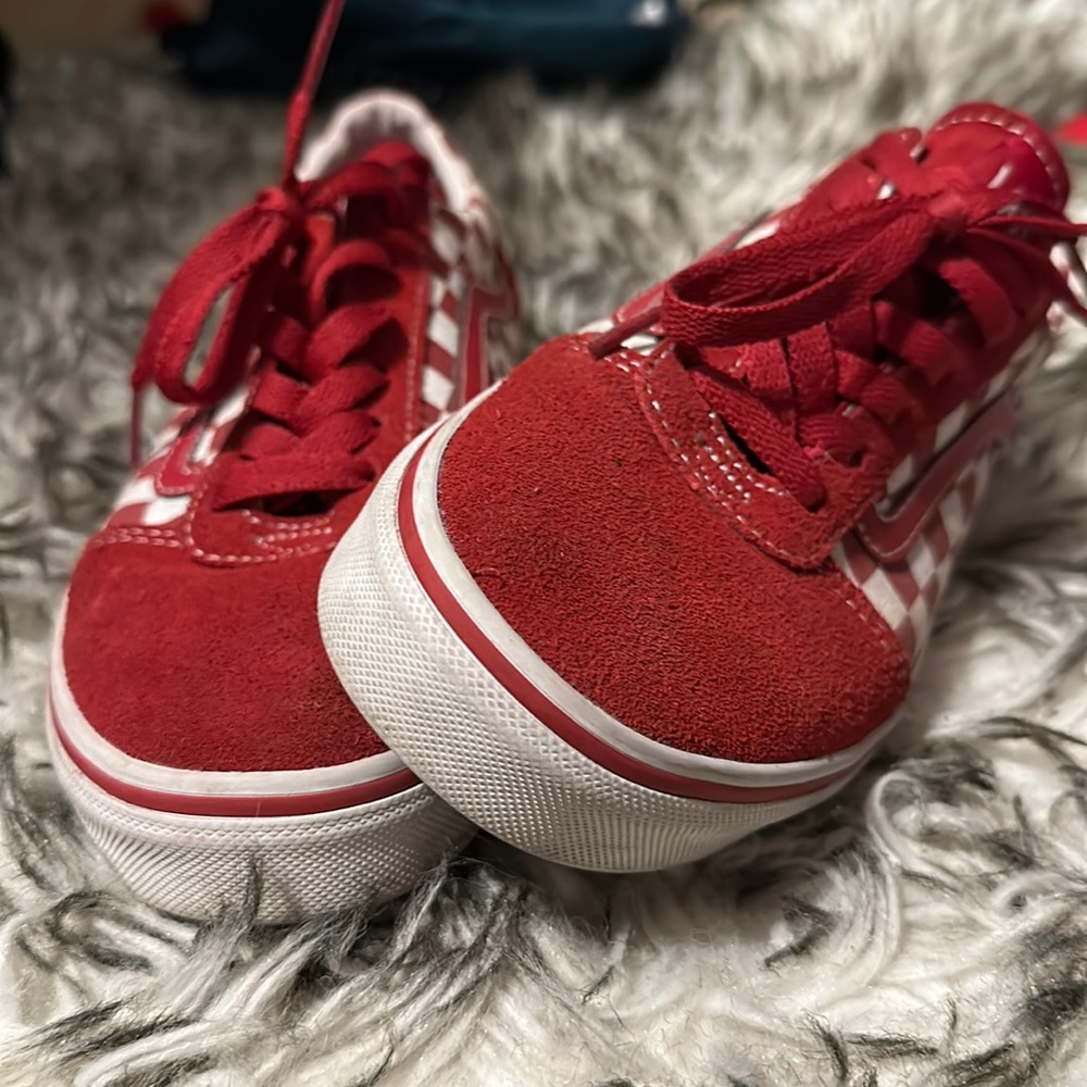 Red Checkered Sneaker Vans